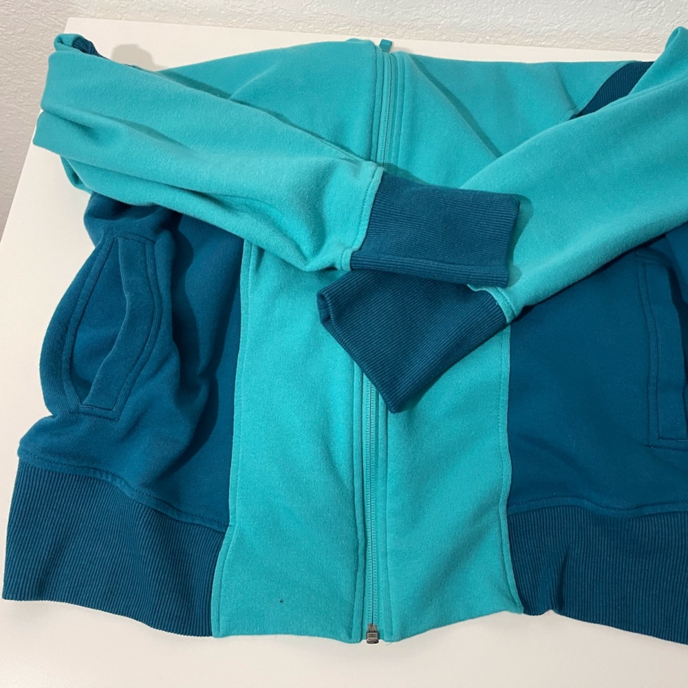Fall Jacket in Color Block - Picture 6 of 6